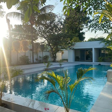 Ayom Suite Mataram Esterno foto